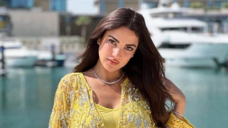 الفنانة درة