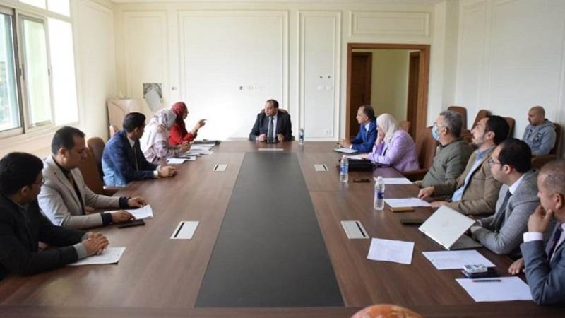 اجتماع رئيس جامعة