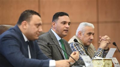 محافظ الدقهلية يناقش الاستعدادات للانتخابات الرئاسية المقبلة