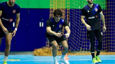 رجال يد الأهلي يواصل تدريباته استعدادًا لمباراة الزمالك