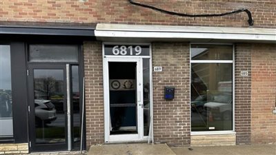 عاجل.. استهداف مركز يهودي في مونتريال (صور)