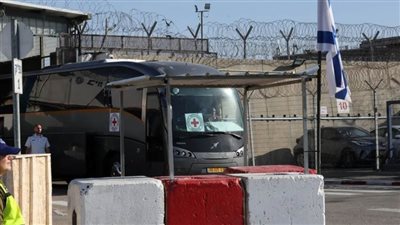 أسماء الدفعة الخامسة من المعتقلين الفلسطينيين الذين سيفرج عنهم اليوم