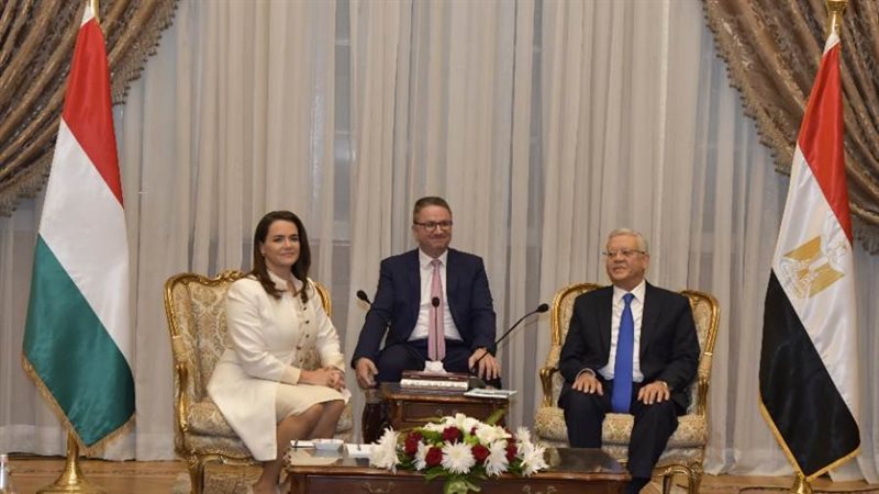 لقاء رئيس مجلس النواب