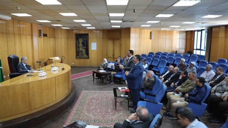 اجتماع اللجنة العليا