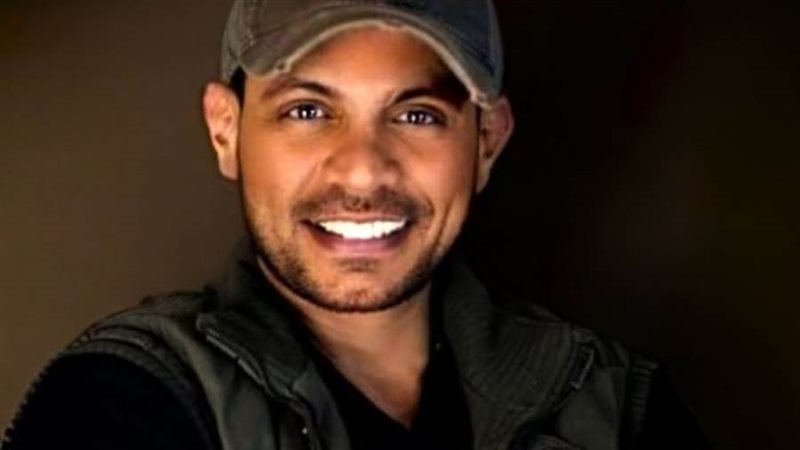 أجنا فيلم جديد للمخرج