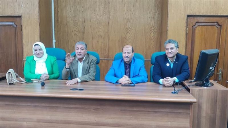 د. أيمن حمودة مدير