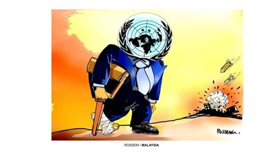 #وخز_الريشة_لضمير_العالم 