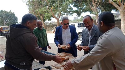 97 مخالفة تموينية خلال حملات على المخابز البلدية والأسواق بالمنيا