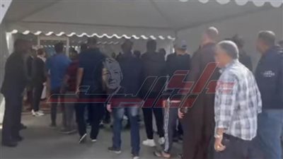 احتفالية وطنية.. المصريون يتوافدون على لجنتي الرياض وجدة للتصويت في الانتخابات الرئاسية 