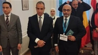 سفير مصر ببروكسل: العملية الانتخابية تسير بانتظام وثبات وبمظهر حضاري