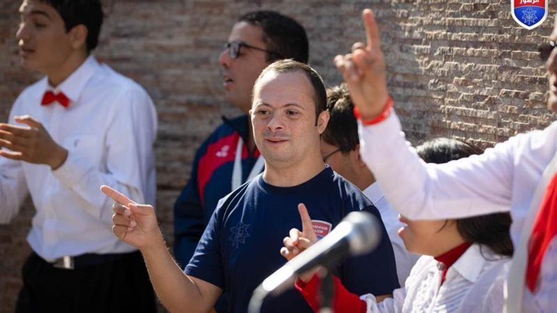 الزهور يكرم أبطاله