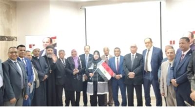 مؤتمر حاشد تنظمه نقابة المناجم والمحاجر لدعم ترشح الرئيس السيسي بالوادي الجديد