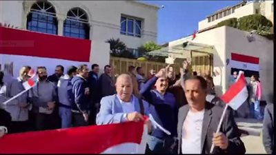 عاجل| بالفيديو والصور.. المرأة والشباب المصري يتصدرون مشهد الانتخابات الرئاسية المصرية بـ