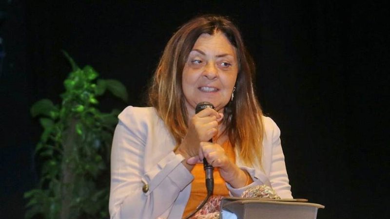 الدكتورة إيمان كريم