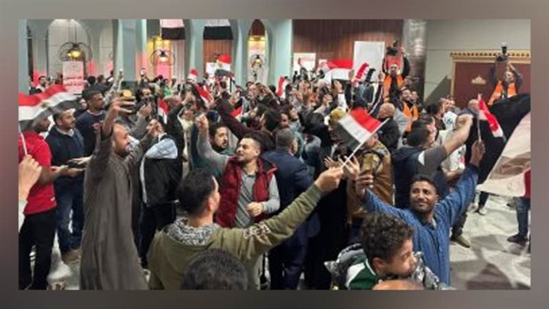 حشود كبيرة من الناخبين