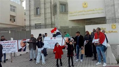 الجالية المصرية بتونس تضرب أروع الأمثال وبوسترات جمعية الأخوّة المصرية التونسية عنوان في حب الوطن