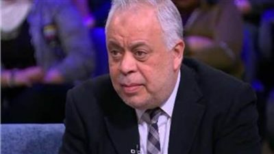  أشرف زكي ناعيًا أشرف عبدالغفور: مات أبوالمهنة ولم نخبر زوجته برحيله حتى الآن