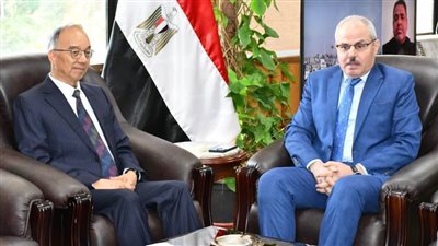 توقيع مذكرة تفاهم بين جامعتي قناة السويس ويو شيو الصينية للدراسات الأجنبية