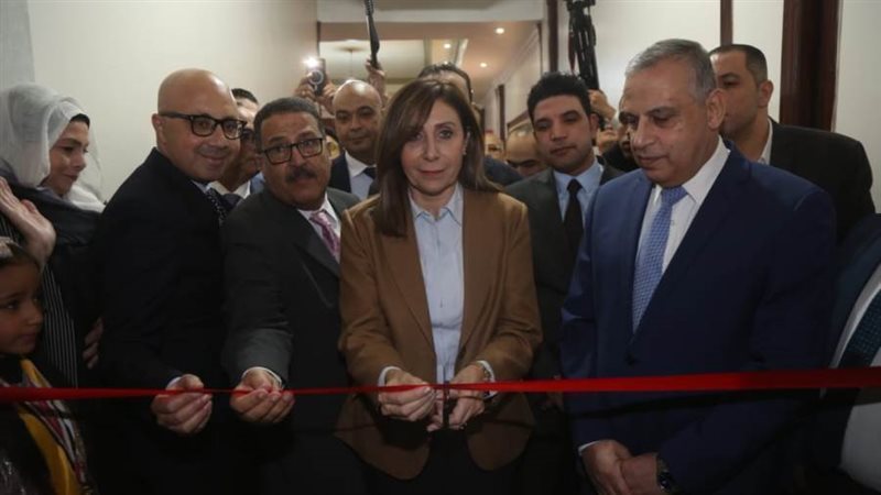 جانب من افتتاح معرض