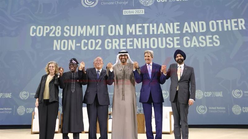 رؤساء وقادة في قمة