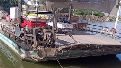 غلق وتشميع معدية بقرية كوم شريك بالبحيرة