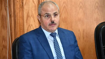 مندور: التأمين الصحي الشامل ميزة نسبية لجميع منتسبي الجامعة