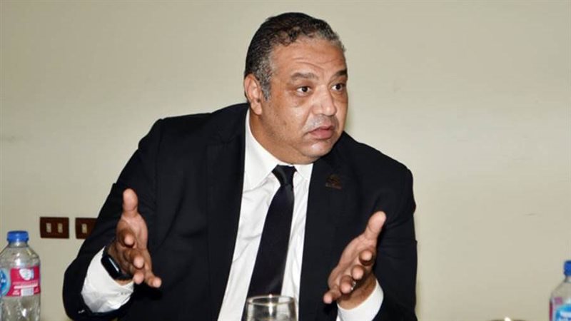 النائب محمد عزمي