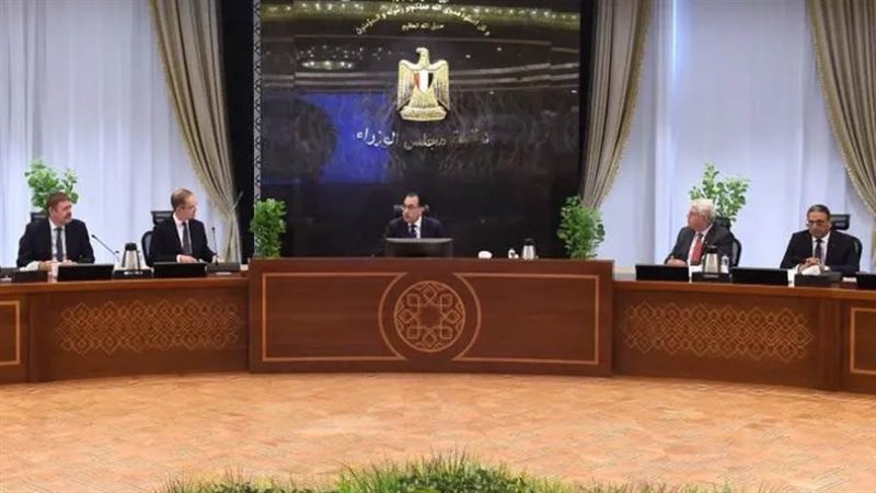 مجلس الوزراء يعقد