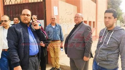 سكرتير مساعد كفر الشيخ ورئيس مدينة بيلا يتفقدان مقار الانتخابات الرئاسية