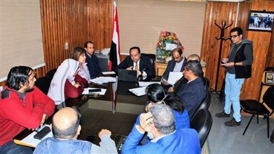 وكيل صحة سوهاج يترأس اجتماع غرفة عمليات مديرية الصحة الخاصة بالانتخابات الرئاسية