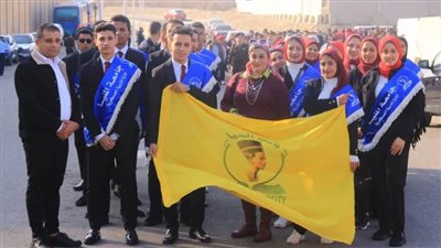 وفد طلابي من جامعة المنيا يزور المعرض الدولي إيدكس للصناعات الدفاعية