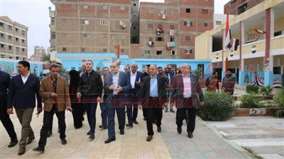 نورالدين: يتفقد لجنة الانتخابات رقم 3 بمدرسة سعد زغلول بعاصمة كفر الشيخ
