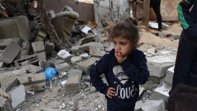 عاجل| أطفال غزة.. عندما تنجو من الموت لتصارع من أجل الحياة