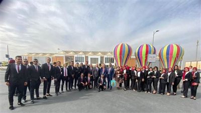 وفد طلابي من جامعة الوادي الجديد في زيارة لمعرض إيدكس للصناعات الدفاعية