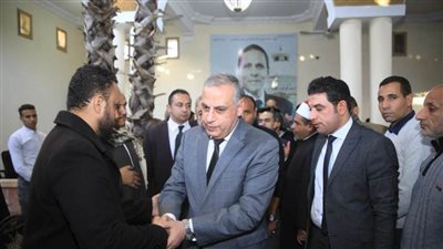 محافظ سوهاج يؤدي واجب العزاء في وفاة النائب د. خليفة رضوان بجرجا