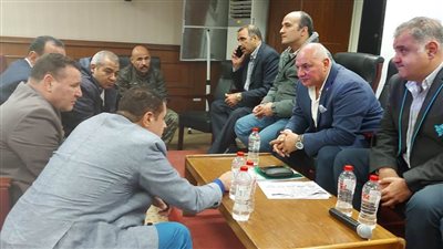 مجلس المصارعة يناقش مع الأجهزة الفنية واللاعبين الاستعداد للأولمبياد ويجتمع برؤساء المناطق والحكام