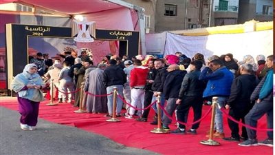 الأغاني الوطنية تضفي بهجة في لجنة مدرسة مدينة نصر التجريبية 