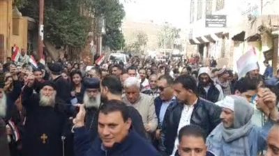 مسيرة حاشدة يقودها مطران ديرمواس ودلجا للمشاركة في الانتخابات الرئاسية.. صور