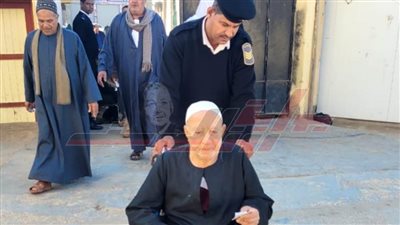 كبار السن وذوي الاحتياجات الخاصة بكفر الشيخ يشاركون في السباق الرئاسي