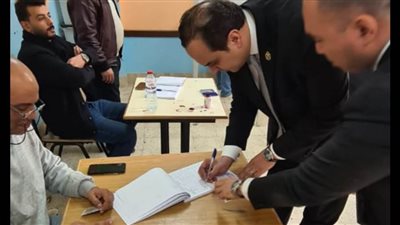 رئيس الرعاية الصحية يدلي بصوته في الانتخابات الرئاسية