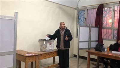 محمد زيدان يدلي بصوته في الانتخابات الرئاسية