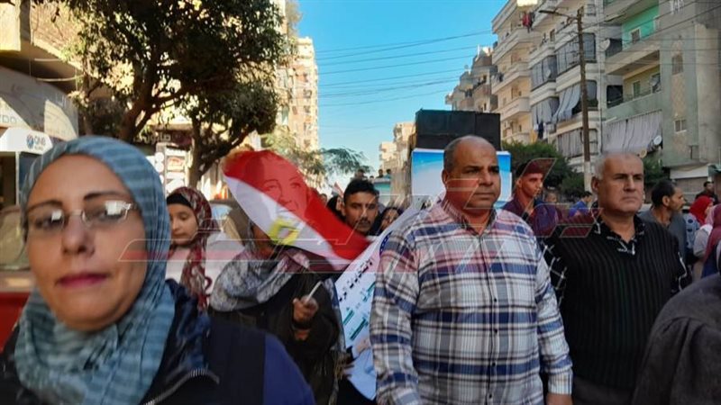 المسيرات الحاشدة