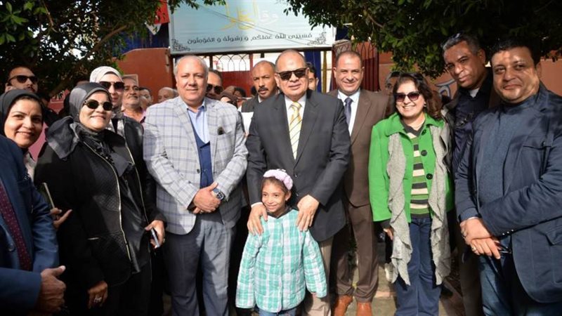 محافظ أسيوط يتفقد