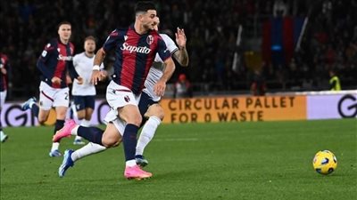 بولونيا يفوز على ساليرنيتانا 2ـ1 في الدوري الإيطالي