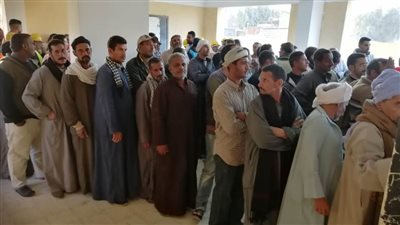 مصّرُ تَخْتارُ رئيسَها... استمرار توافد المواطنين على لجان الانتخابات الرئاسية بالبحيرة