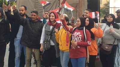 آيات الحداد: سعيدة لمشاركة جموع المصريين في العرس الانتخابي