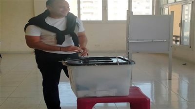 نادر السيد يدلي بصوته في الانتخابات الرئاسية 2024