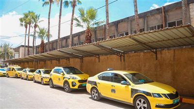 نقابة سائقي النقل العام الفلسطينية تدعو إلى الالتزام بالإضراب العام غداً 