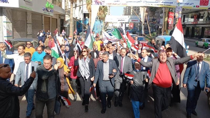 مسيرات حاشدة لدعم