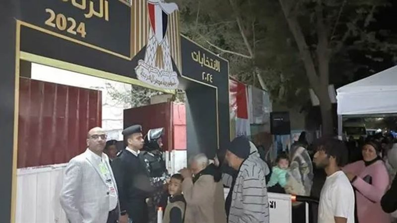 إقبال كثيف للمواطنين